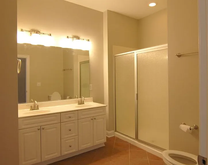 360 S Elm St #109 — Photo 9