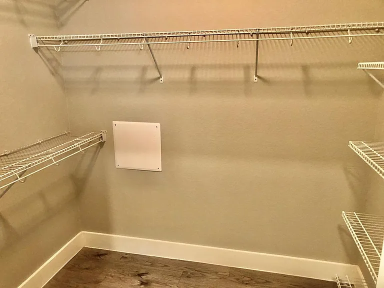 229 Riley Ln — Photo 13