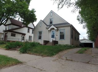 2507 4th St N #E, Minneapolis, MN 55411