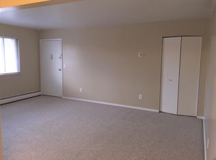 421 Parkdale Ave, Rochester, MI 48307
