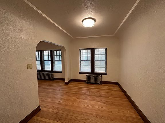 5th image of 4480 N Oakland Ave APT 104