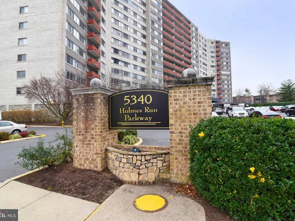 5340 Holmes Run Pkwy Unit 1102, Alexandria, VA 22304
