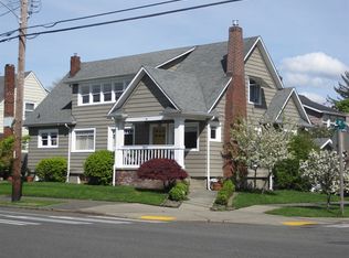 2403 N Alder St, Tacoma, WA 98406