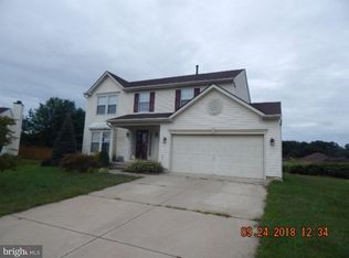 7 Elsworth Ct, Sicklerville, NJ 08081