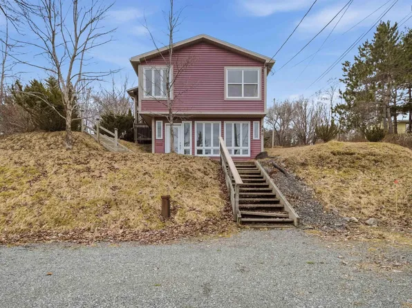 680 Hammonds Plains Rd, Bedford, NS B4B 1A7
