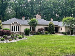 27 Pilgrim Way, Colts Neck, NJ 07722