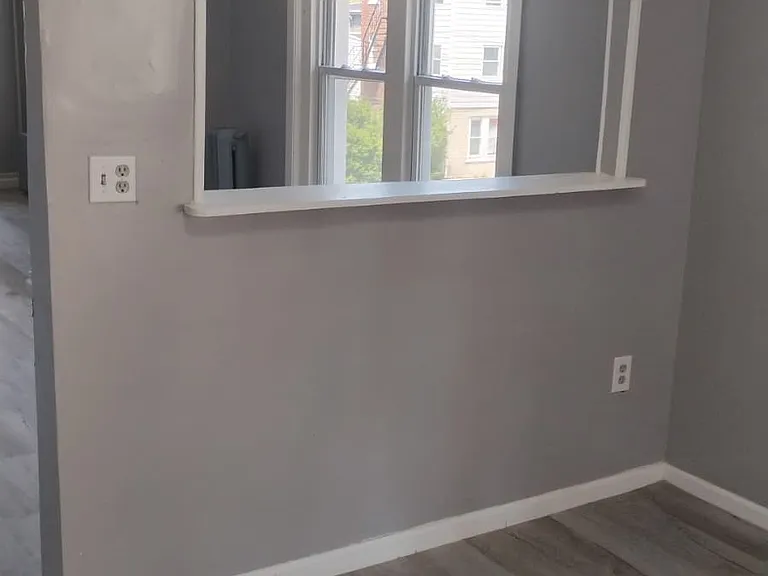 514 W Greenleaf St — Photo 6