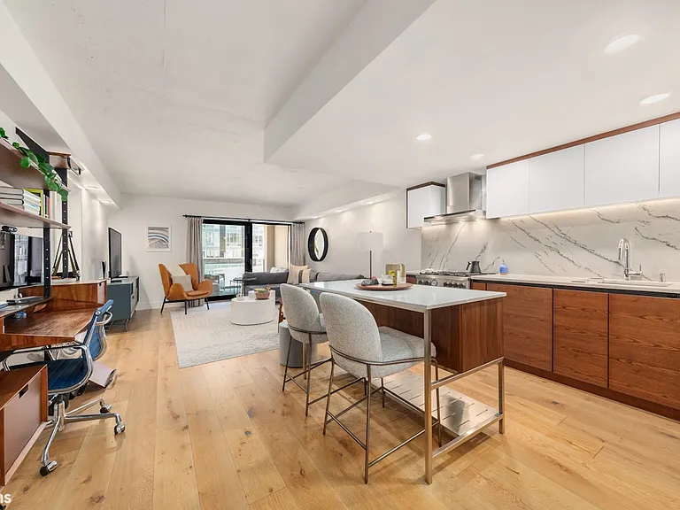 585 Union Ave #2A — Photo 7