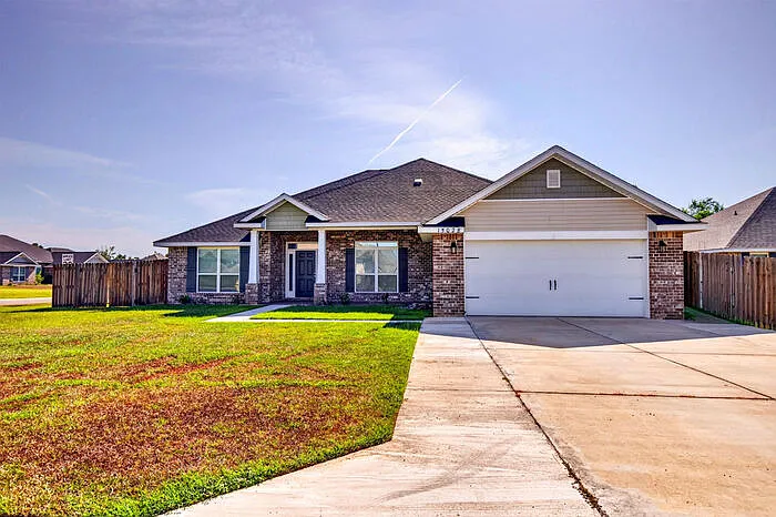 4 bed, 3.0 bath, 2265 sqft, $3,200 — Photo 2