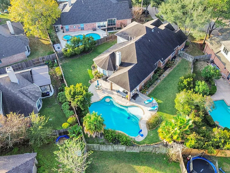 26407 Bright Sky Ct — Photo 49