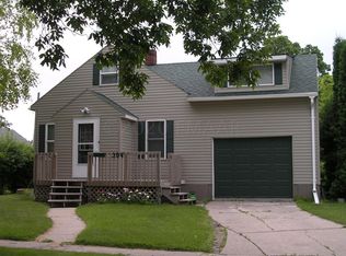 304 3rd Ave E, Ada, MN 56510