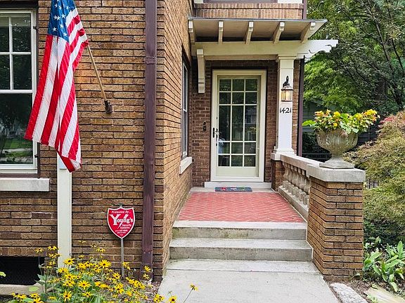 3rd image of 1421 Wiggins Ave