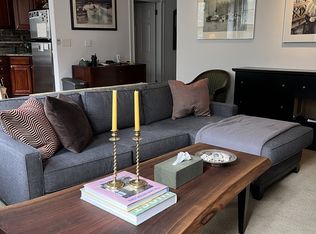 68 Phillips St APT 4, Boston, MA 02114