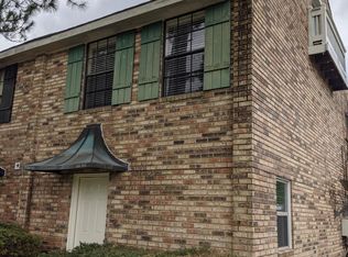98 Ormond Village Dr, Destrehan, LA 70047