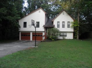 4011 Wylie Ln, Powder Springs, GA 30127