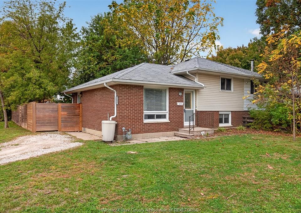 1st image of 3595 Byng Rd