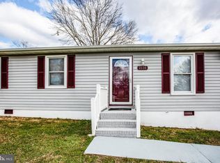 2116 Millgarden Dr, Fredericksburg, VA 22407
