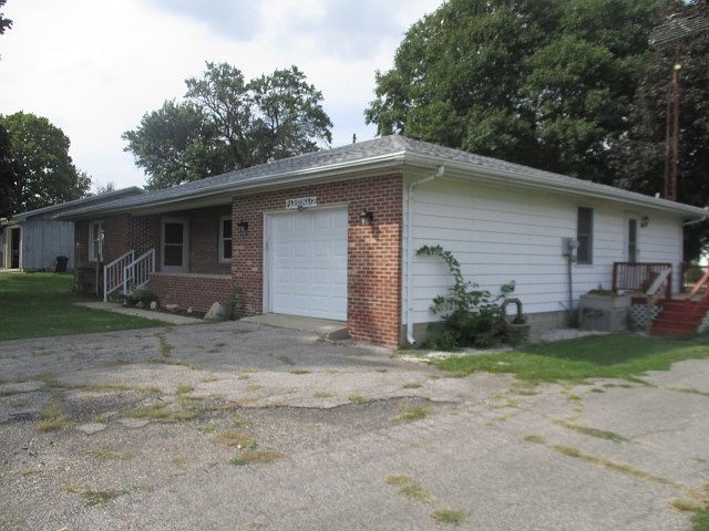 1st image of 284 W Depot St