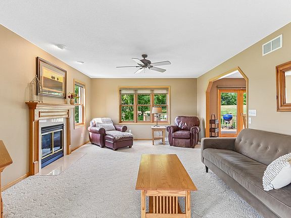 4th image of 8437 Ellington Way