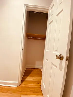 Rented by Metropolis Real Estate of Manhattan | media 17