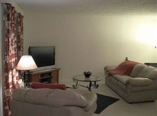 1813 Johnson Dr, Normal, IL 61761