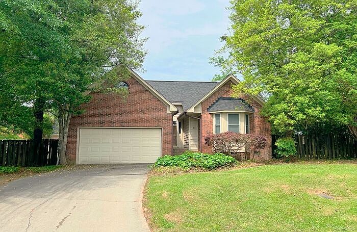 1st image of 5 Southwell Ct