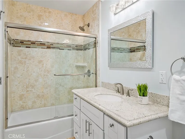 1203 Patton Way — Photo 15