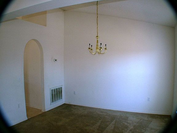 4th image of 229 Cobalt Dr