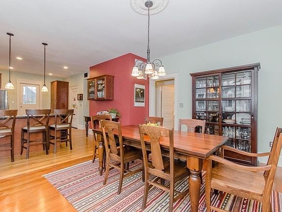 4th image of 16 Primrose St #2