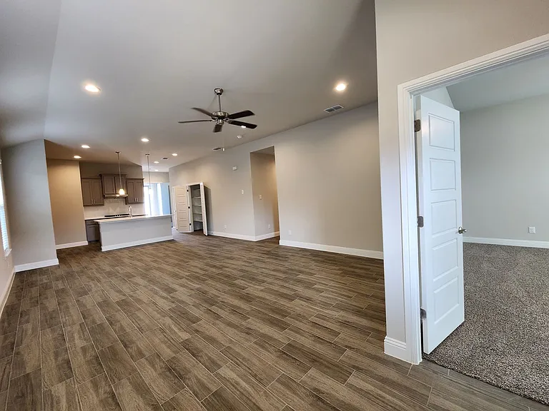 2309 Ruff Rd — Photo 15