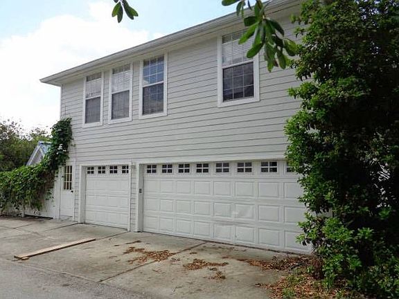 4th image of 613 Teal Ave