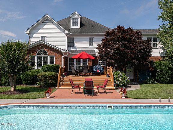 2nd image of 3703 Tucker Drive
