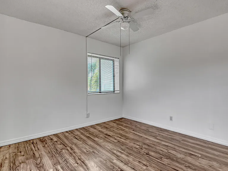 6335 Red Pine Ln #A — Photo 23