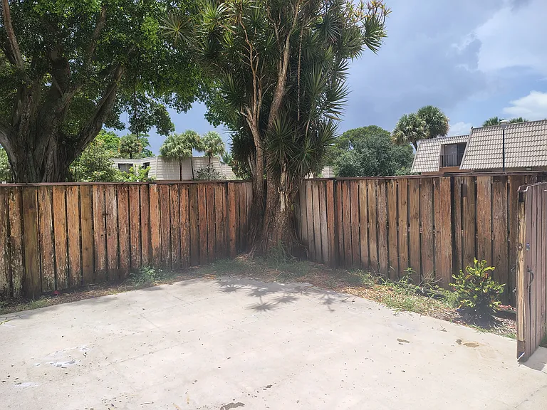 6416 64th Way — Photo 3