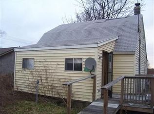 716 Quaker Trace Rd, West Alexandria, OH 45381