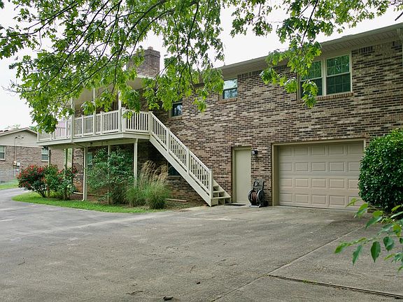 4th image of 1586 Dellwood Ave