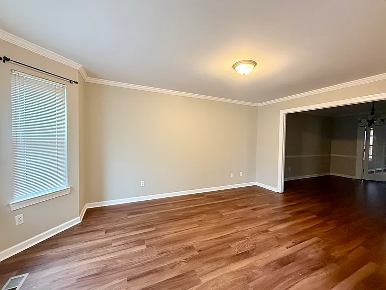 1626 Brandi Ln — Photo 4