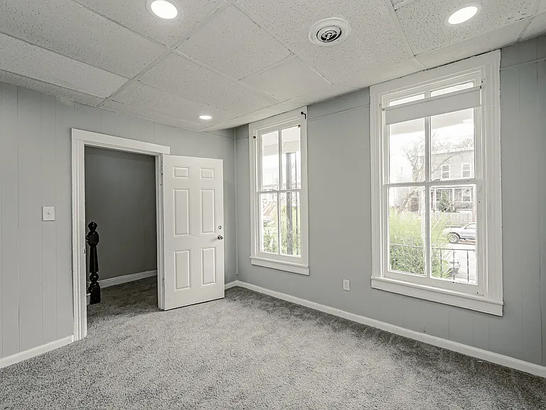 1314 N 21st St — Photo 33