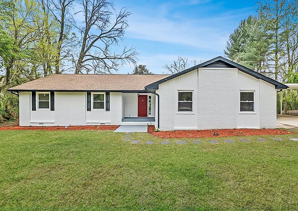 1st image of 2801 Lakeland Dr