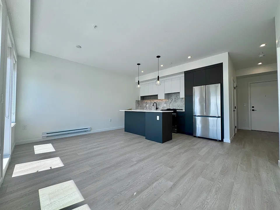 19310 Fraser Hwy