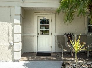 1454 Saint Clair Rd, Englewood, FL 34223