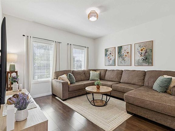 4th image of 75 SW Marquis Grn SE