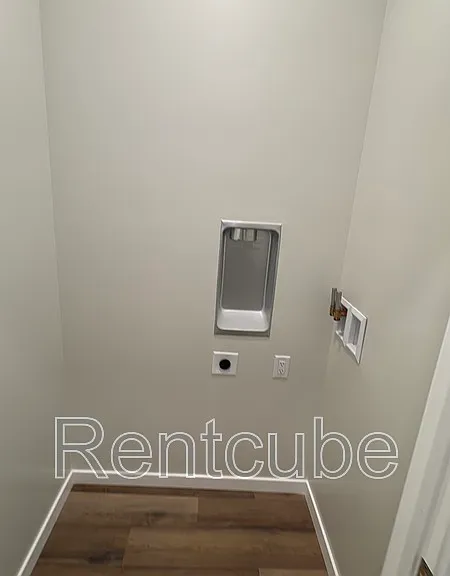 3860 Peru Rd — Photo 5