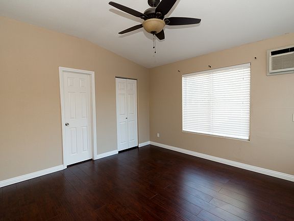4th image of 2524 Cortina Ave