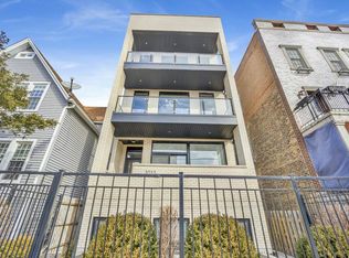 3033 N Clybourn Ave #2, Chicago, IL 60618