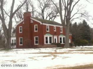 1300 Miami Rd, Benton Harbor, MI 49022