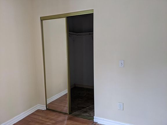 3rd image of 8903 Beach St Unit 1