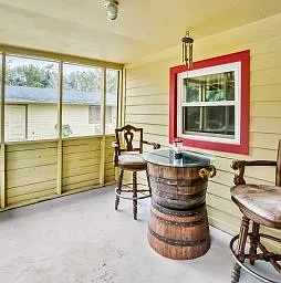 4526 Jones Rd — Photo 30