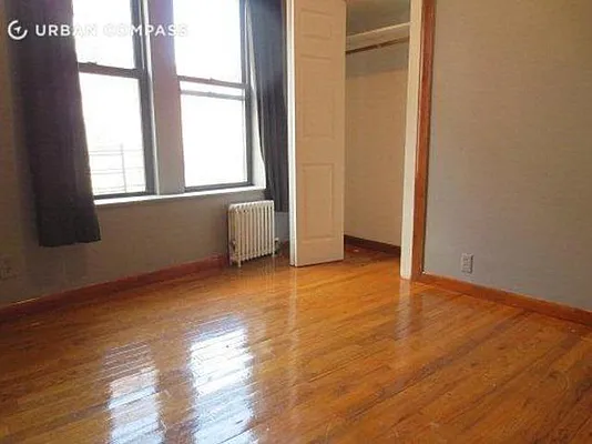 Rented by Compass | media 21