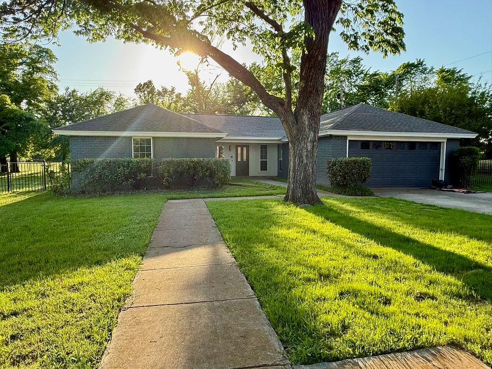 1st image of 1210 Scenic Dr